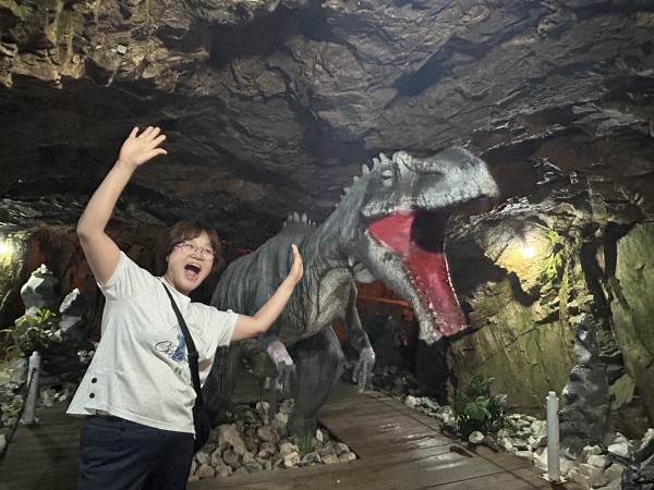 1caefe3ed02a81cd563cd3929ce0f01a_1759160