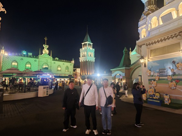 2099314044a7ba7947f263e4b7c3c495_1766417