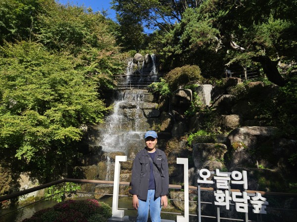 2099314044a7ba7947f263e4b7c3c495_1766417