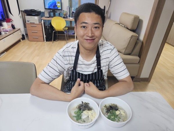 2099314044a7ba7947f263e4b7c3c495_1766417