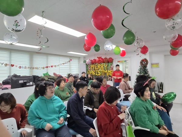 be3ec6da205445eb6ed4b49272ef6342_1766554