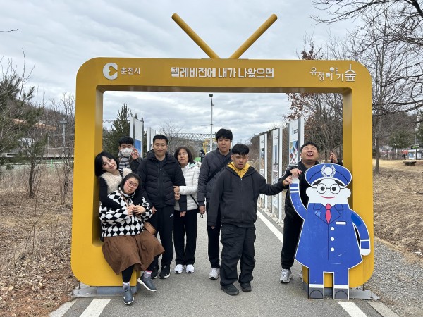 9e6defe6637887ee2af0a208eeae4438_1772555